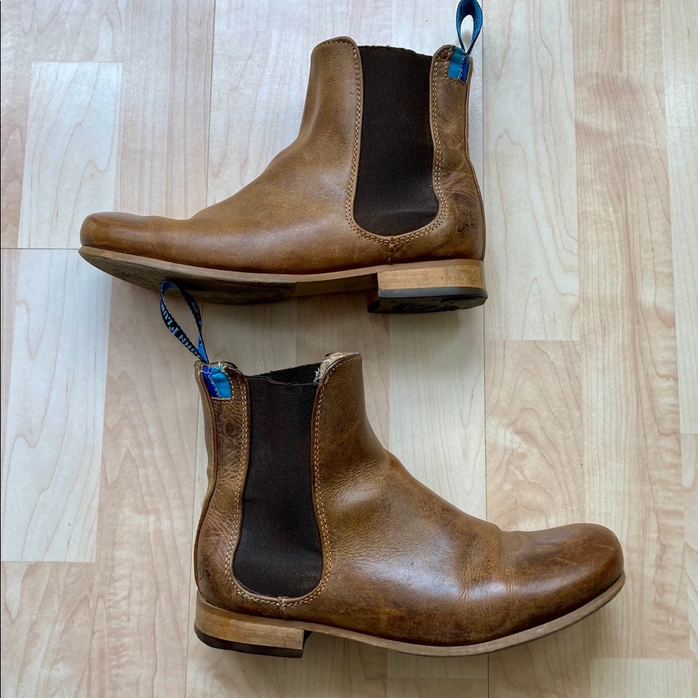 John Fluevog Chelsea boot size 8
